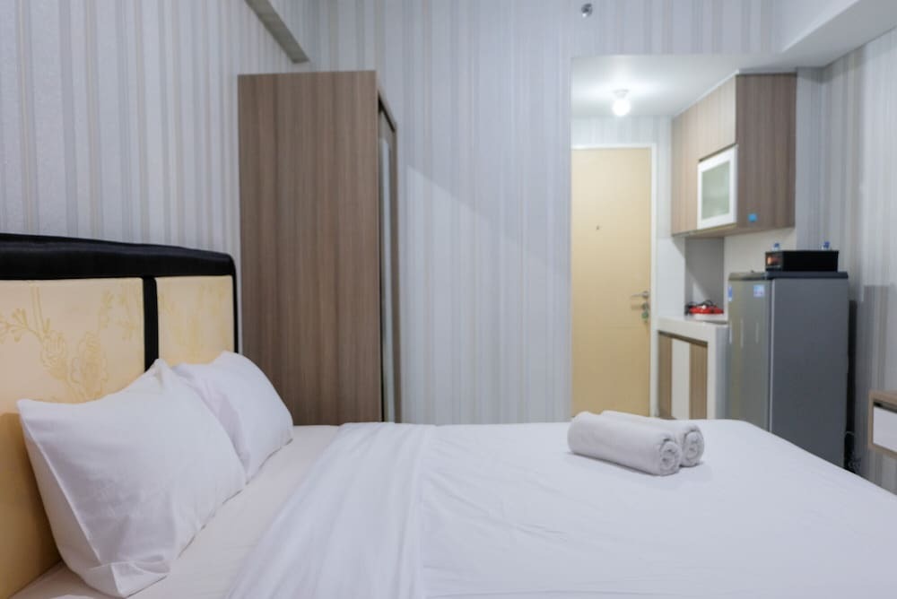 Тангеранг: Best Price and Modern Studio Apartment at Ayodhya Residence