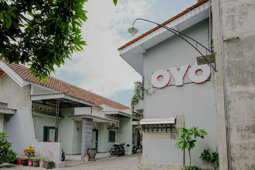Тулунгагунг: OYO 1976 Omah Kost Family