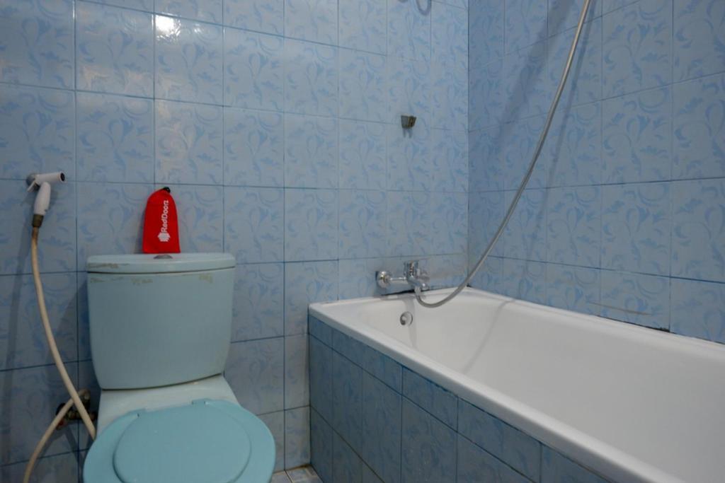Палу: RedDoorz Plus Syariah at Alam Raya Hotel