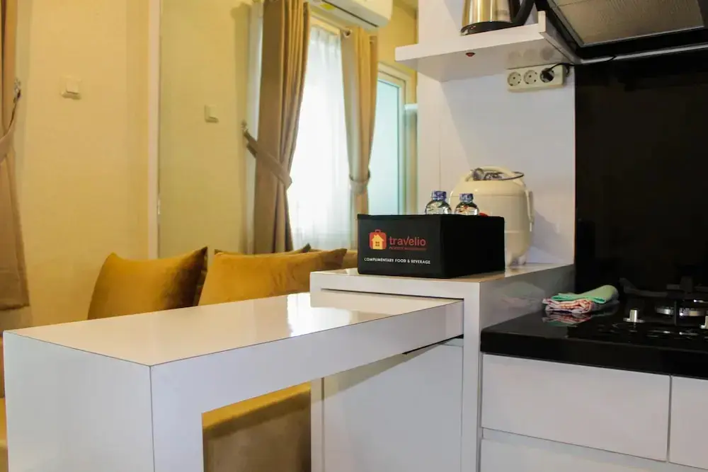 Джакарта: Minimalist and Homey 2BR Aparment at Green Pramuka near Mall