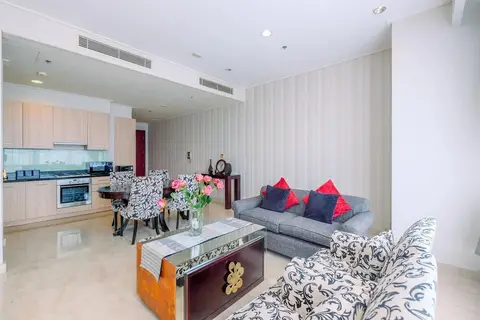 New Furnished And Comfortable 2Br At The Mayflower Apartment — фото 1