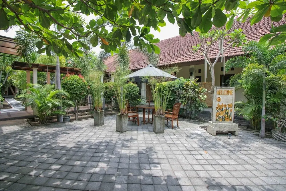 Матарам: Airy Mataram Pejanggik Gang Empat Belas 8 Lombok