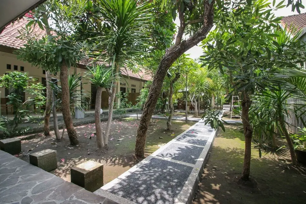 Матарам: Airy Mataram Pejanggik Gang Empat Belas 8 Lombok