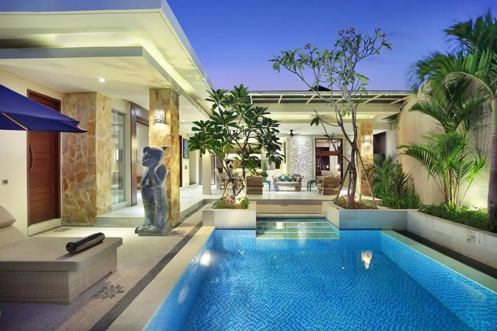 Чангу: J Villa Canggu