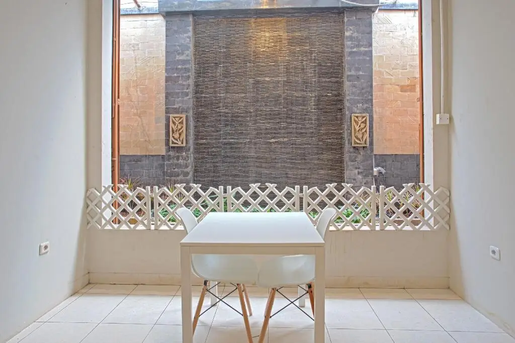 Семаранг: INNJOY Guesthouse