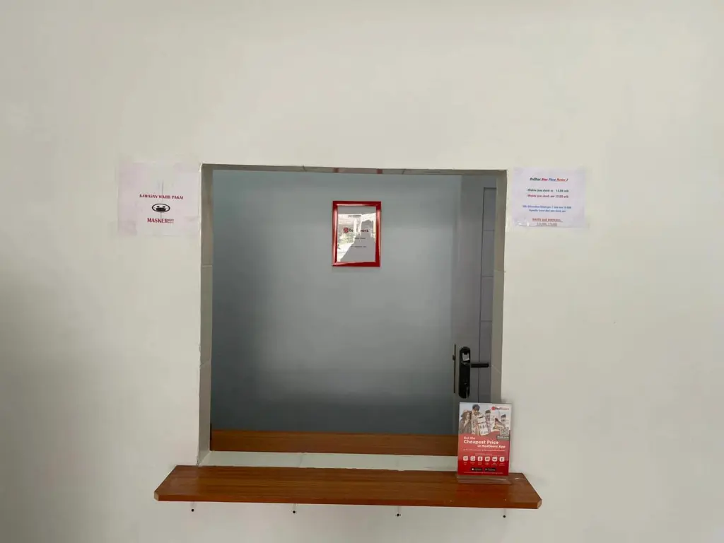 Медан: RedDoorz near Thamrin Plaza Medan 2