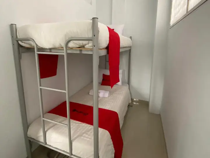 Медан: RedDoorz near Thamrin Plaza Medan 2