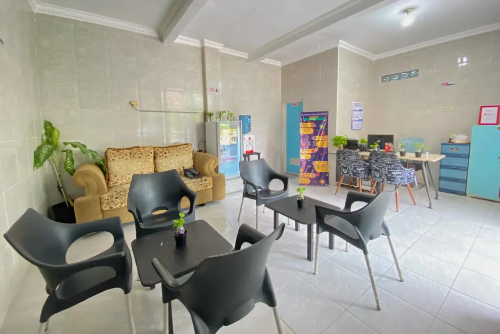 Сурабая: RedDoorz Plus near Cito Mall Surabaya