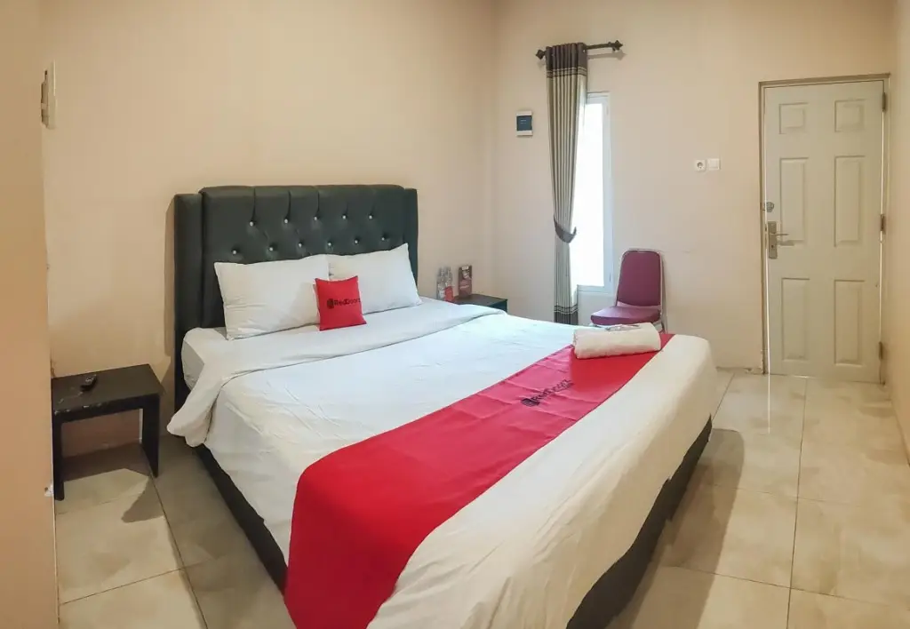 Сидоарджо: RedDoorz Syariah near Lippo Plaza Sidoarjo
