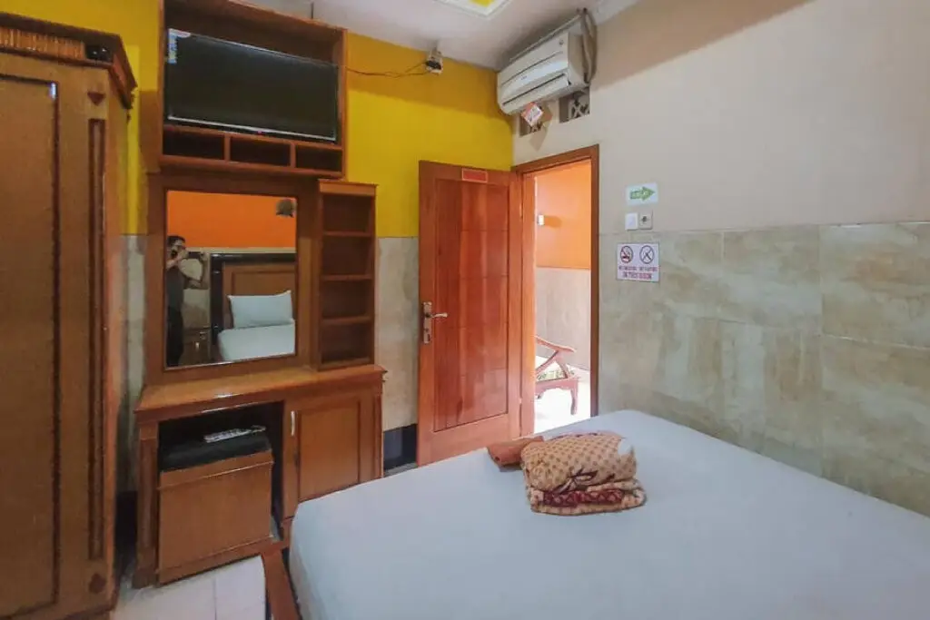 Маланг: Homestay Gayatri Sawojajar near Univ. Negeri Malang Kampus 2 RedPartner