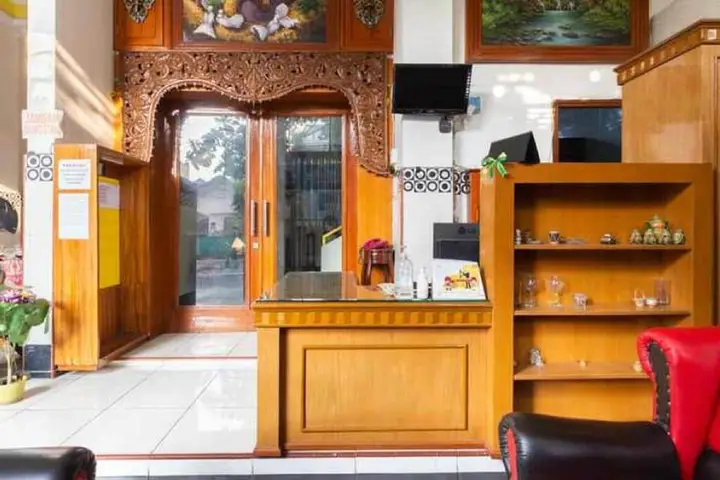 Маланг: Homestay Gayatri Sawojajar near Univ. Negeri Malang Kampus 2 RedPartner