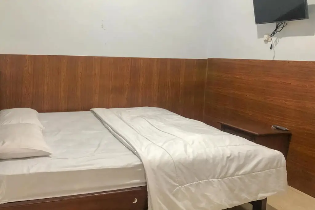 Бату: Anind Guest House near Museum Angkut Batu RedPartner