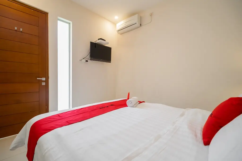 Джакарта: RedDoorz near Transmart Kalimalang