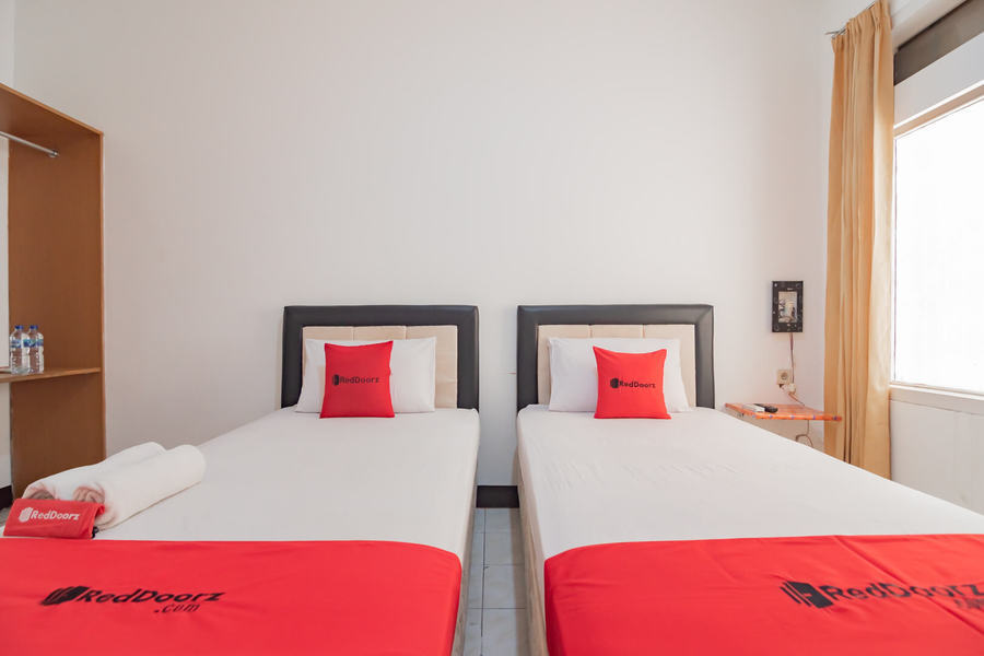 Бандунг: RedDoorz Syariah near BTC Fashion Mall