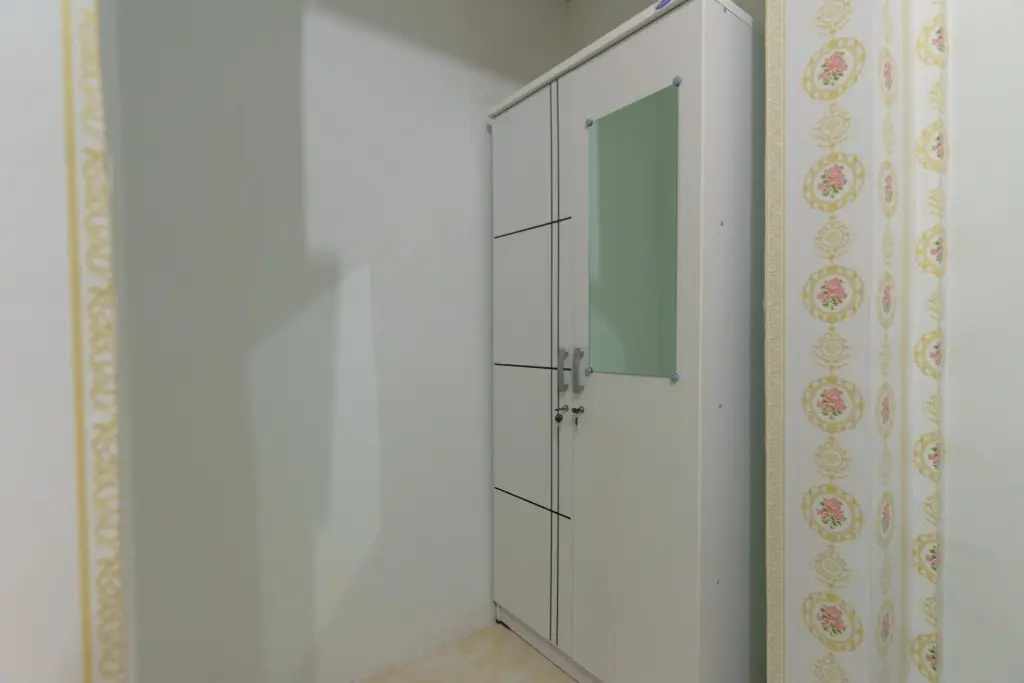 Джакарта: RedDoorz near City Walk Benhil