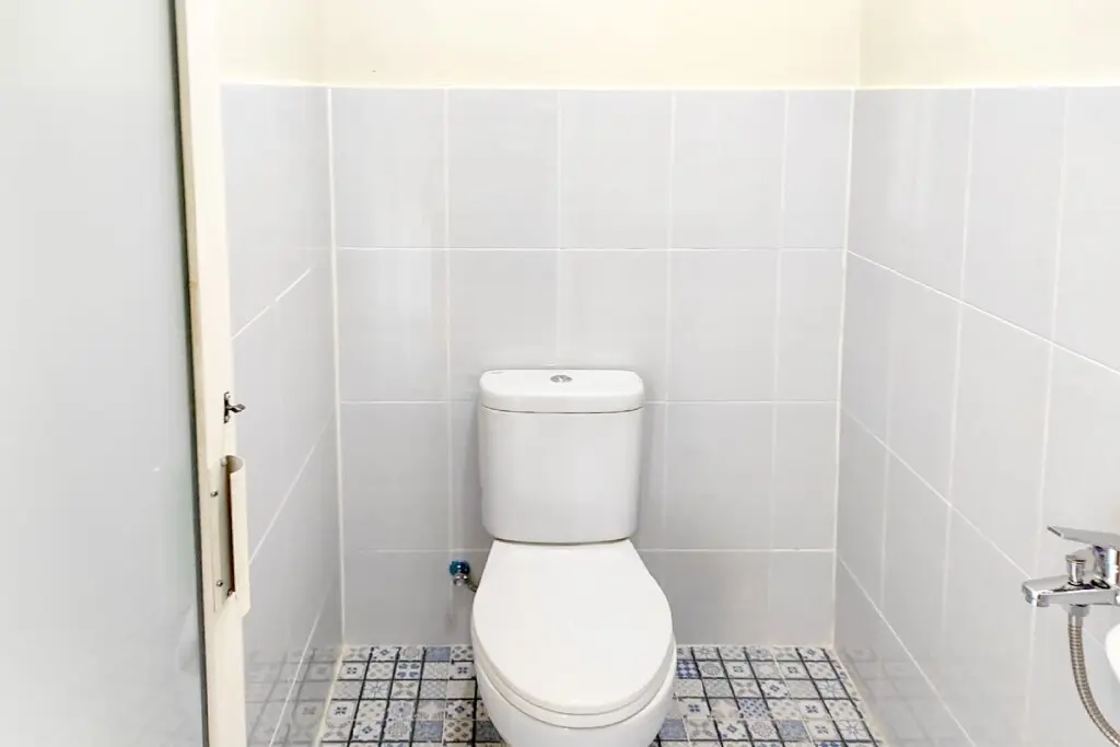 Мамуджу: RedDoorz @ Karema Area Mamuju