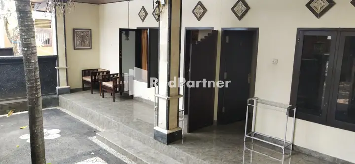 Джимбаран: Pasir Putih Guest House RedPartner