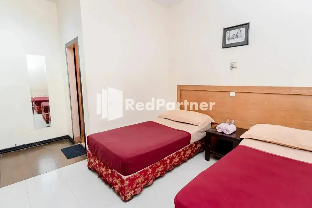 Медан: Reddoorz Plus @ Jl Kh Wahid Hasyim Medan