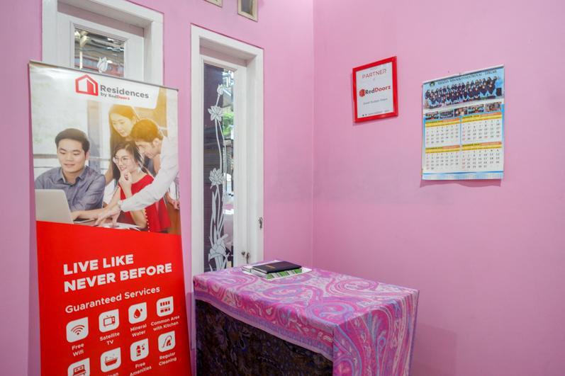 Диэнь Кулон: RedDoorz Syariah near Telaga Warna Dieng