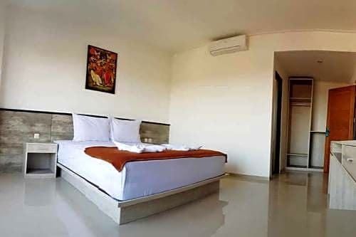 RedDoorz Premium @ Raya Uluwatu — фото 1