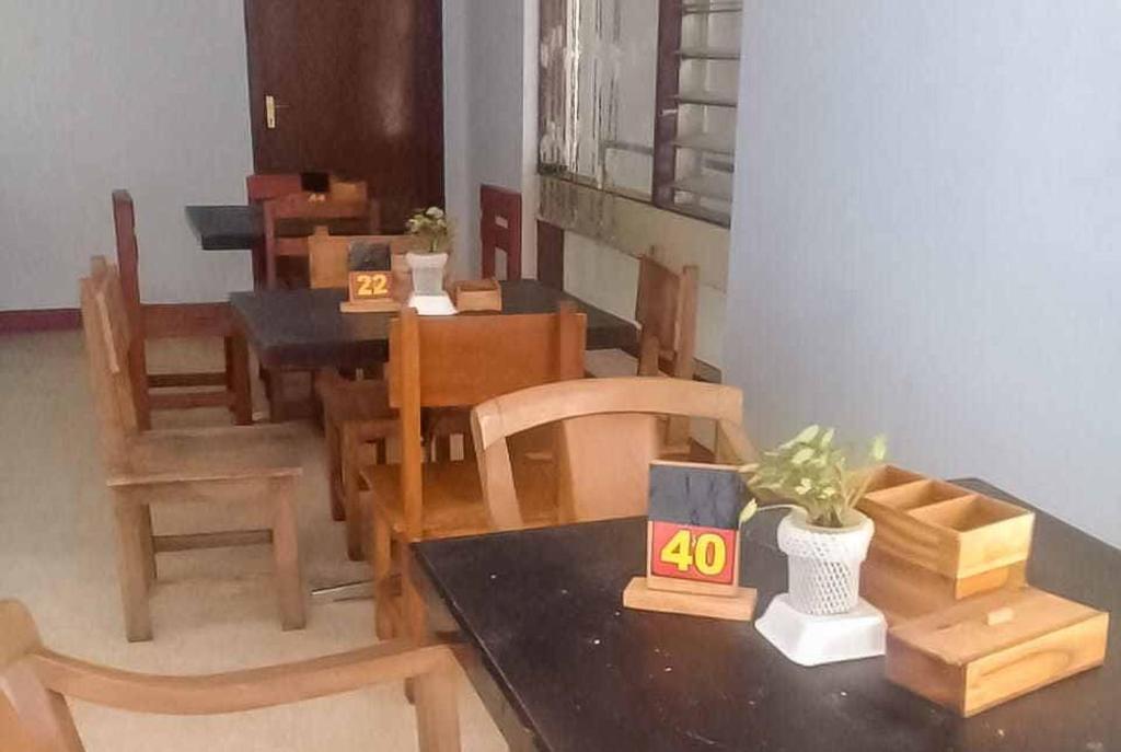 Нганджук: RedDoorz Plus @ Alun Alun Nganjuk