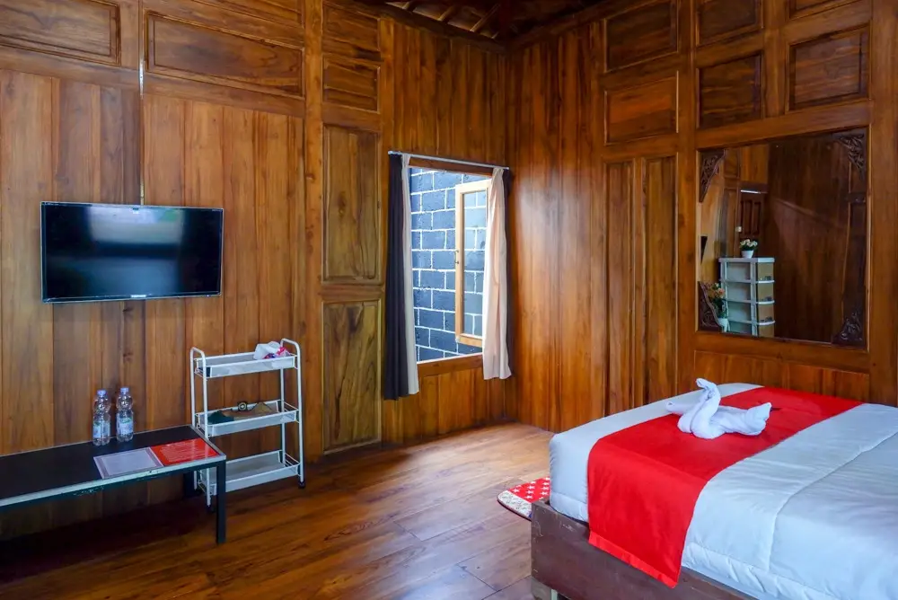 Вонособо: RedDoorz near Terminal Mendolo Wonosobo