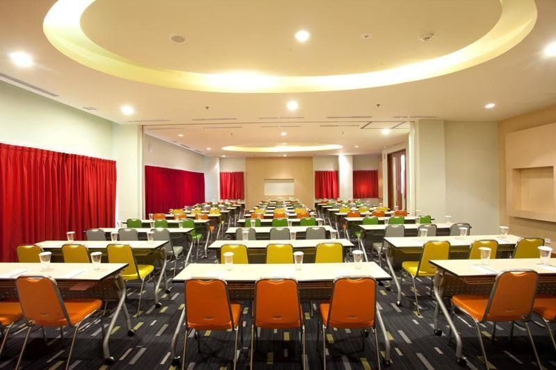 Джокьякарта: All Seasons Yogyakarta