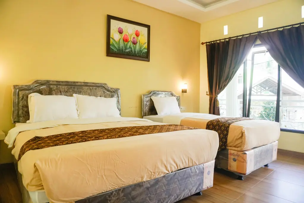 Бату: Griya Imafa Inn