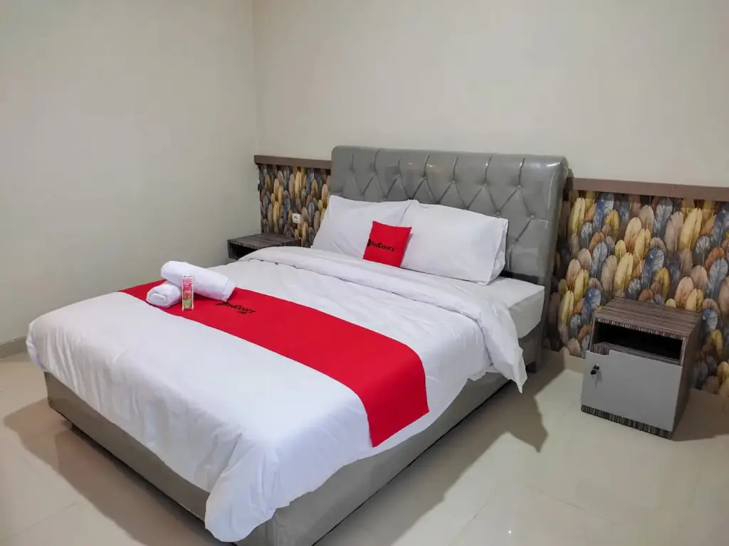 Пурвокерто: RedDoorz Syariah near GOR Satria Area
