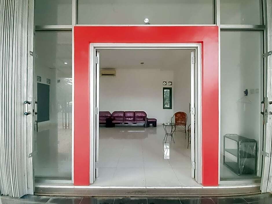 Маджаленгка: Wisma Asri Syariah Majalengka RedPartner