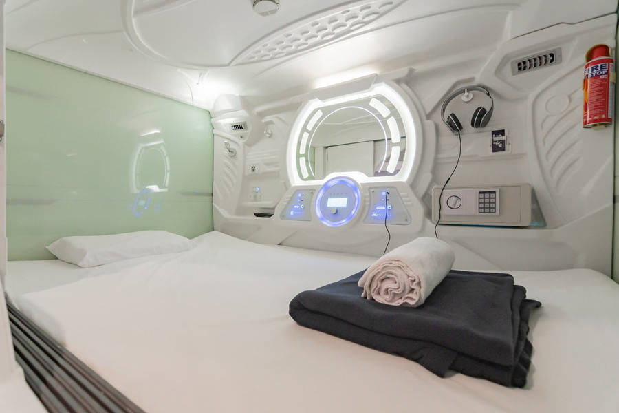 Бандунг: On The Go Capsule Hotel