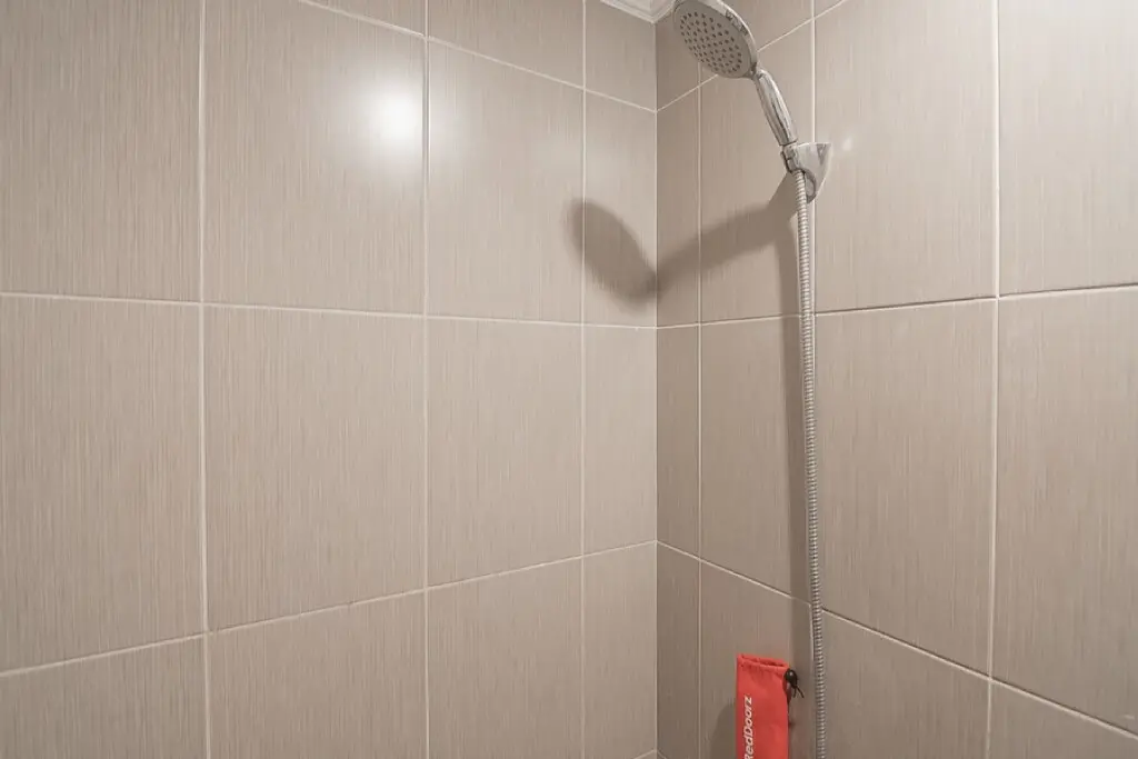 Бандунг: RedLiving Apartemen Grand Asia Afrika - Tower C