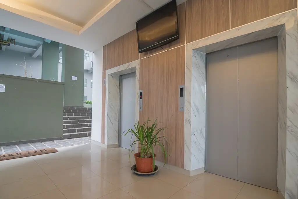 Бандунг: RedLiving Apartemen Grand Asia Afrika - Tower C