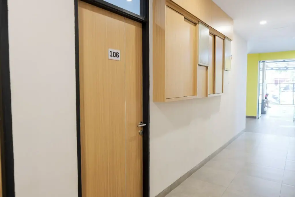 Джакарта: RedDoorz Plus near Taman Anggrek Mall