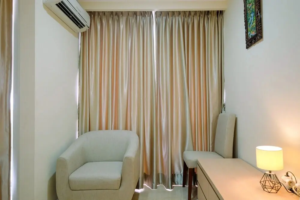 Джакарта: Minimalist with City View Studio @ Menteng Park Apartment
