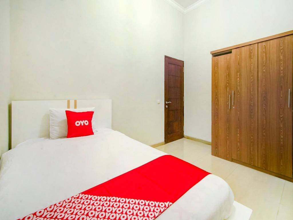 Маланг: OYO 90006 Dieng Ellen s House Syariah