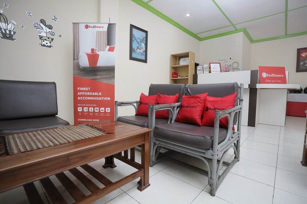 Палангкарая: RedDoorz near Bundaran Kecil Palangkaraya