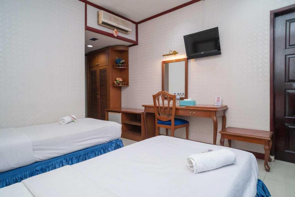 Палембанг: Hotel Idayu Natuna Palembang RedPartner