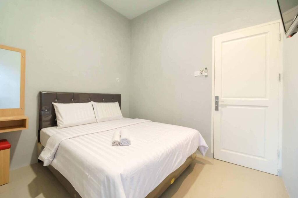 Палембанг: Hotel Idayu Natuna Palembang RedPartner