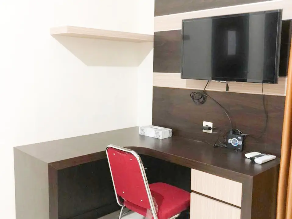 Сурабая: Yellow House Syariah RedPartner near MERR Rungkut Surabaya