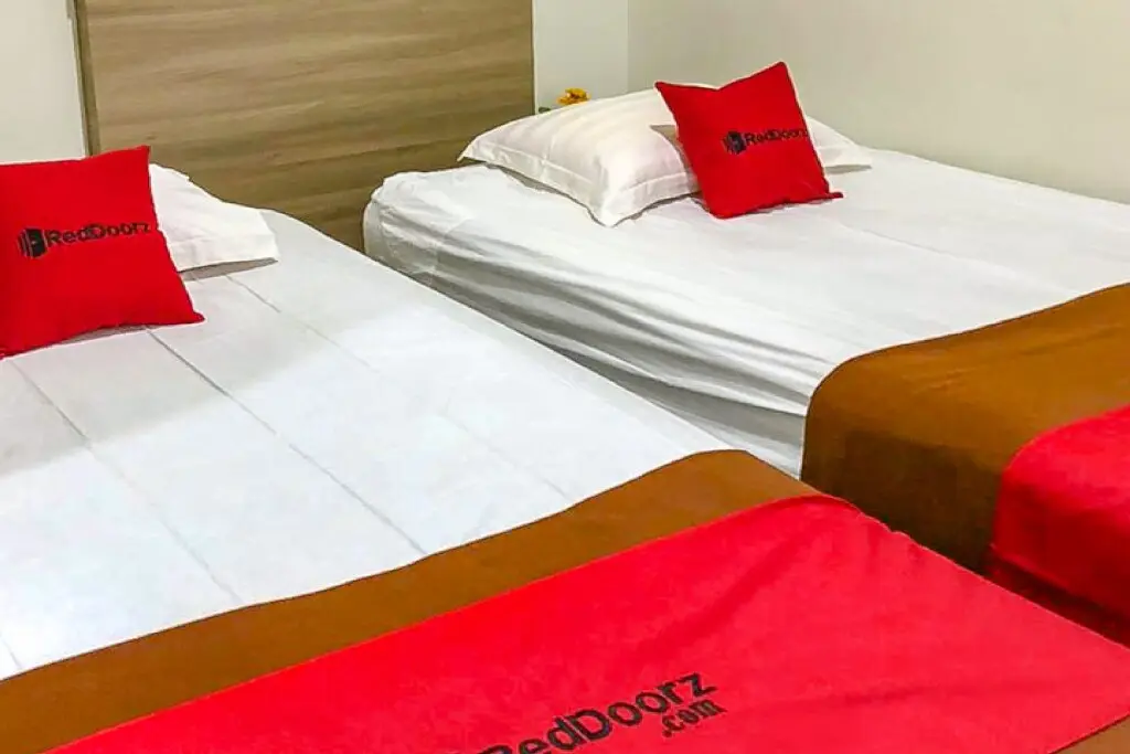 Сурабая: RedDoorz Syariah near Kenjeran Park