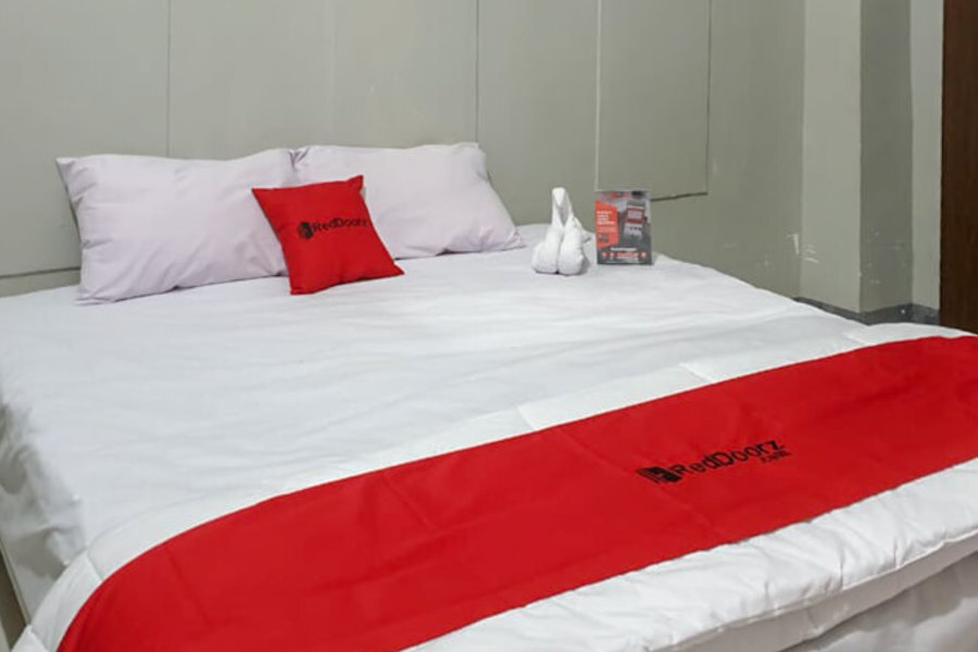 Мамуджу: Formerly RedDoorz@ Hotel Yaki Mamuju