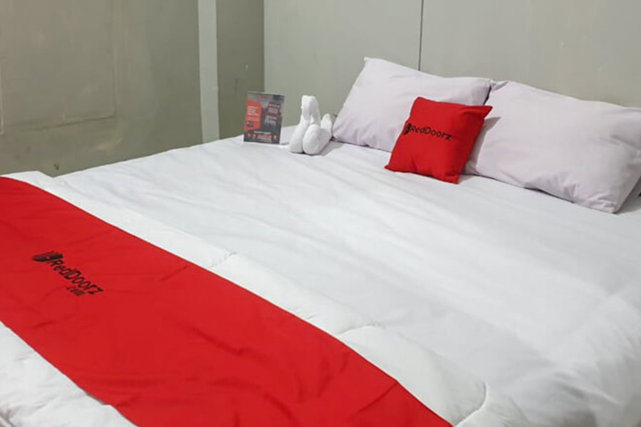 Мамуджу: Formerly RedDoorz@ Hotel Yaki Mamuju