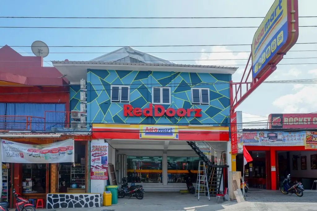 Пурвокерто: RedDoorz @ Jalan Raya Baturaden 2