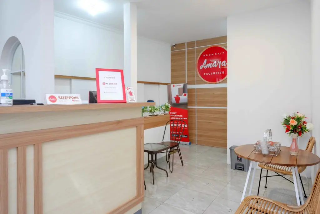 Пурвокерто: RedDoorz near Rita Super Mall Purwokerto