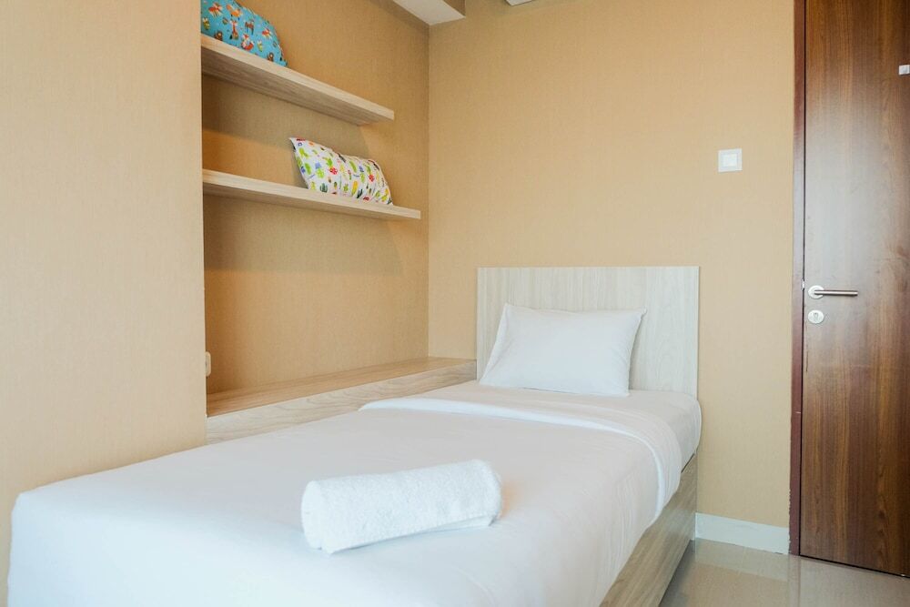 Бекаси: Premium 2BR Apartment @ Grand Kamala Lagoon