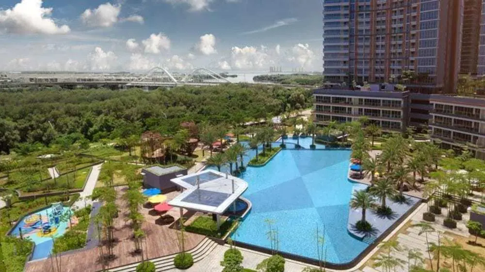Джакарта: Three-bedrooms, Oakwood Apartments Pik Jakarta