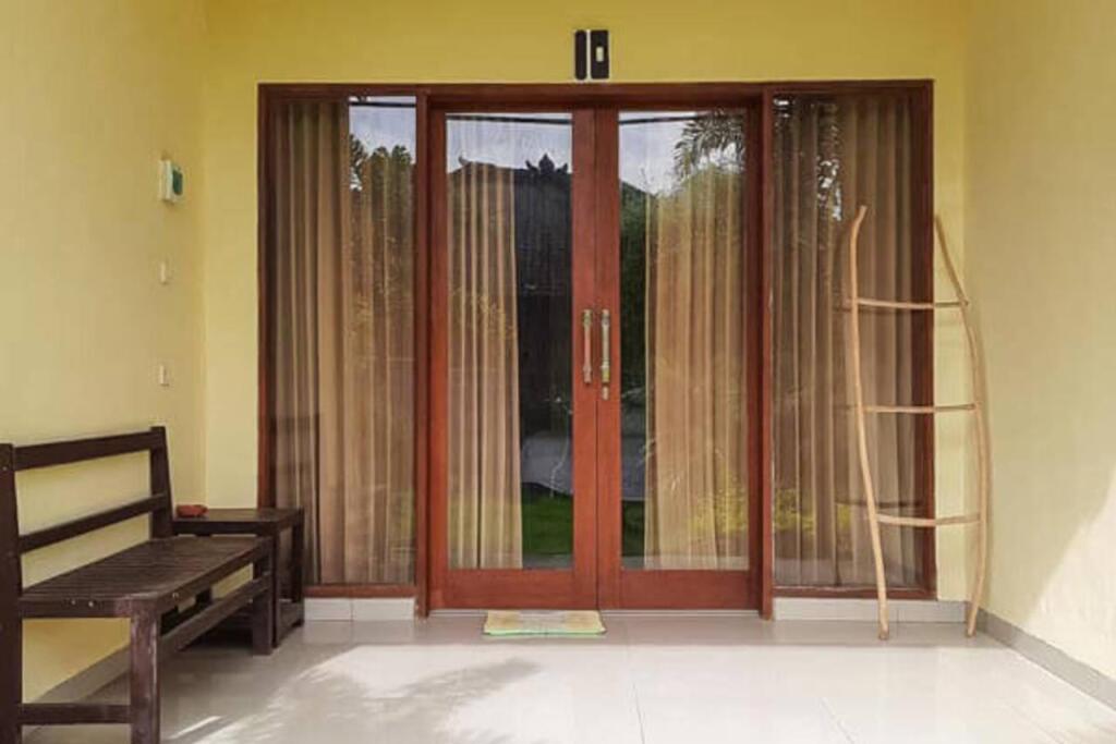 Пекату: Padang Padang Sari Guest House Bali RedPartner