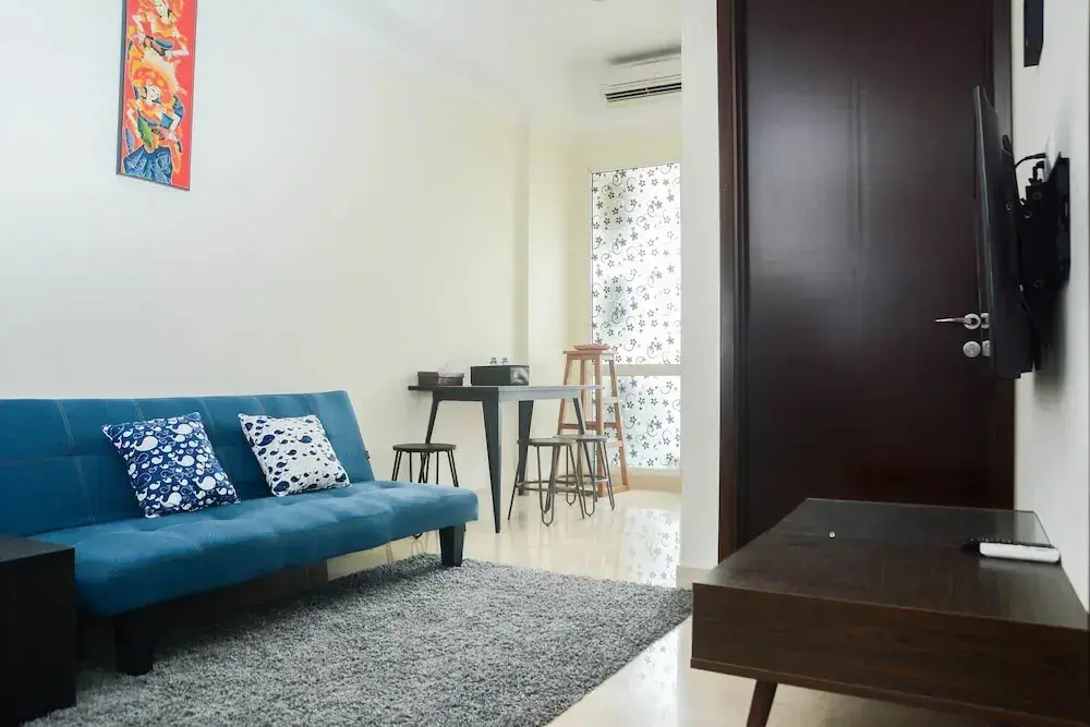 Джакарта: Modern and Functional 2BR Menteng Park Apartment By Travelio
