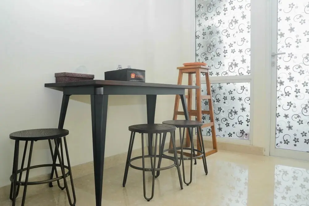 Джакарта: Modern and Functional 2BR Menteng Park Apartment By Travelio